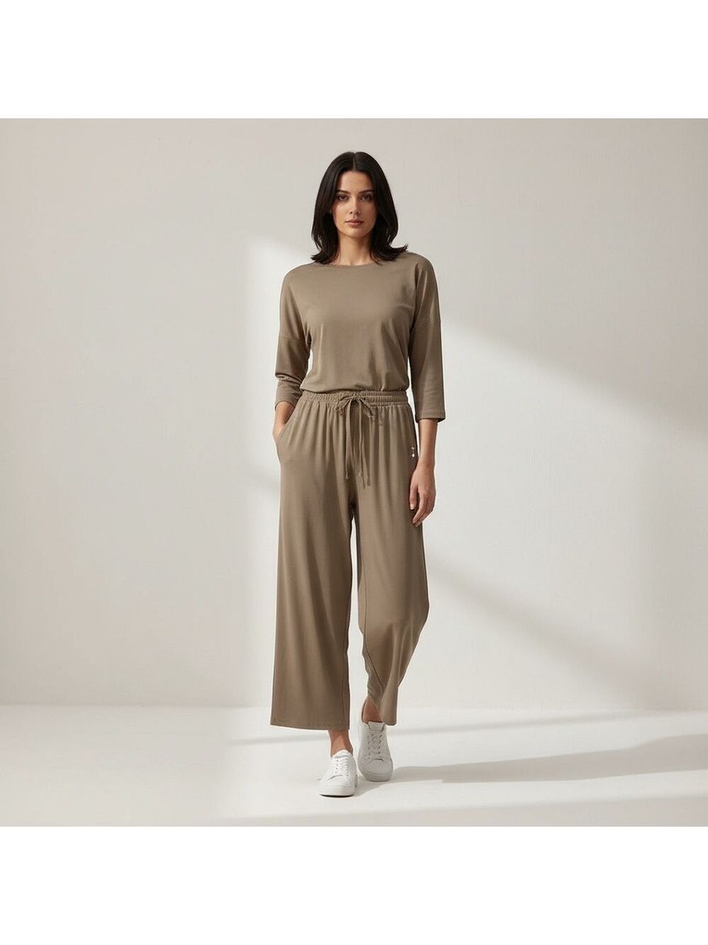 Once Chosen Always Loved by Neer Tan Lounge Pants – Size Large New with tags